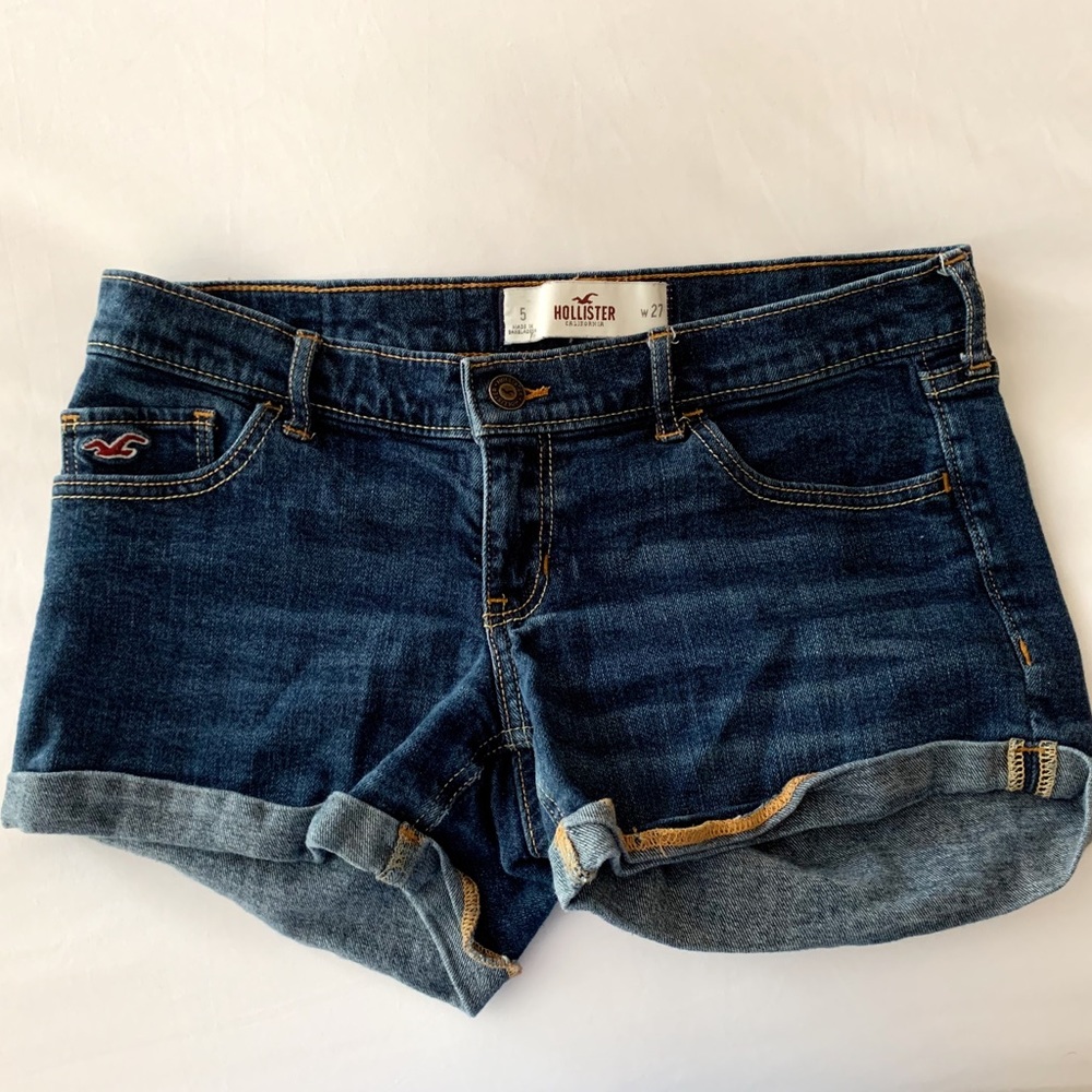 HOLLISTER DENIM SHORTS
